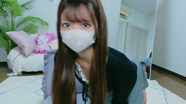 Snapshot of Kiki-jpn chatting on April 29, 10:41 am Kiki-jpn online show from April 29, 10:41 am