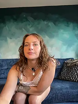 miamiamuse online show from February 22, 3:32 pm