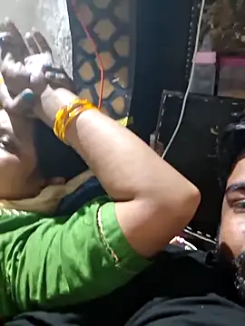 Snapshot of Radhacpl9528 chatting on March 6, 11:50 am Radhacpl9528 online show from March 6, 11:50 am