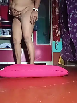 Hot-Angale online show from May 26, 6:37 pm