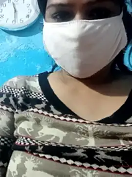 ritu7755 online show from February 8, 6:00 pm