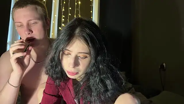 love4couple online show from April 8, 6:35 am