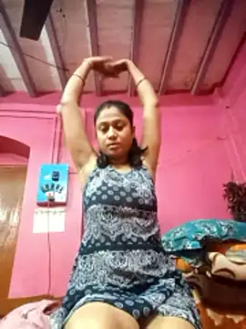 Snapshot of Hooghlypinkivabi chatting on January 18, 3:16 pm Hooghlypinkivabi online show from January 18, 3:16 pm