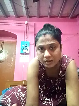 Snapshot of Hooghlypinkivabi chatting on February 12, 1:28 pm Hooghlypinkivabi online show from February 12, 1:28 pm