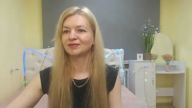 MelissaTyler online show from May 16, 5:26 am