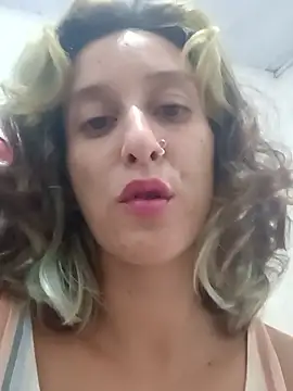 Snapshot of Bbxxiiiita777 chatting on January 15, 10:13 pm Bbxxiiiita777 online show from January 15, 10:13 pm