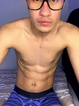 Latin Paisa Boy online show from January 9, 12:13 am