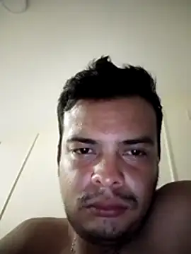 soytorres92 online show from July 15, 5:23 am