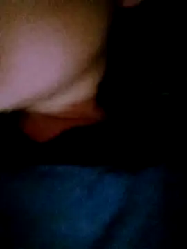 Snapshot of DIANAKUTE chatting on April 11, 1:37 pm DIANAKUTE online show from April 11, 1:37 pm