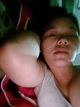 Snapshot of DIANAKUTE chatting on May 23, 11:20 pm DIANAKUTE online show from May 23, 11:20 pm