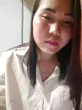 Snapshot of Leeza_123 chatting on February 10, 9:13 am Leeza 123 online show from February 10, 9:13 am