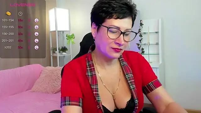 JennyMons online show from May 30, 8:11 am
