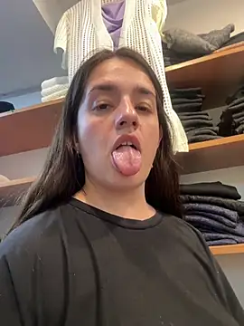 lele202526 online show from March 12, 7:09 pm