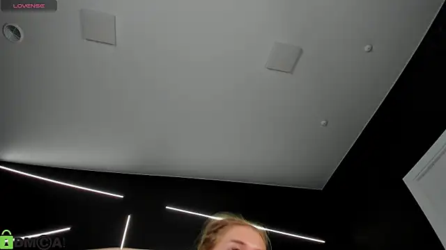 Snapshot of ChloeAlba chatting on May 24, 2:38 am ChloeAlba online show from May 24, 2:38 am