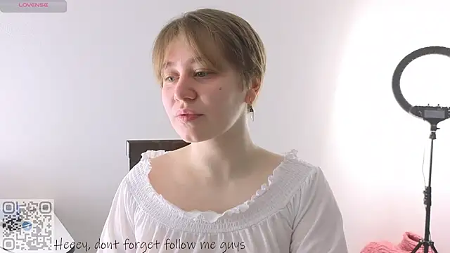 starsonthesky online show from February 13, 7:59 am