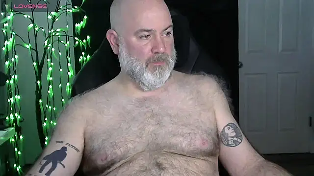 XJJ77x online show from January 31, 7:11 pm