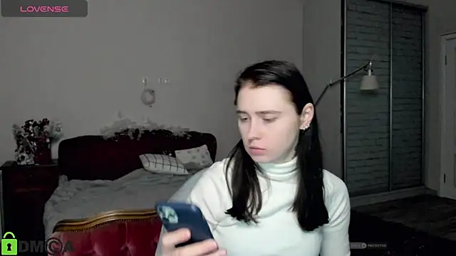 Snapshot of KrissLimada chatting on February 3, 8:36 pm KrissLimada online show from February 3, 8:36 pm