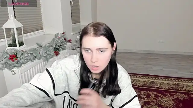 Snapshot of KrissLimada chatting on February 4, 10:04 pm KrissLimada online show from February 4, 10:04 pm