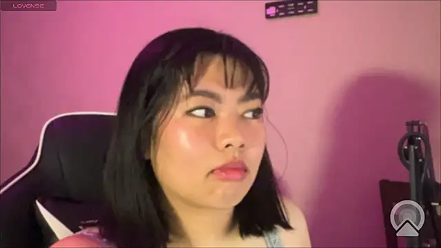 kuromixx444 online show from February 24, 6:11 am