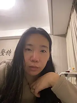 Snapshot of haiya668 chatting on February 21, 2:18 pm haiya668 online show from February 21, 2:18 pm