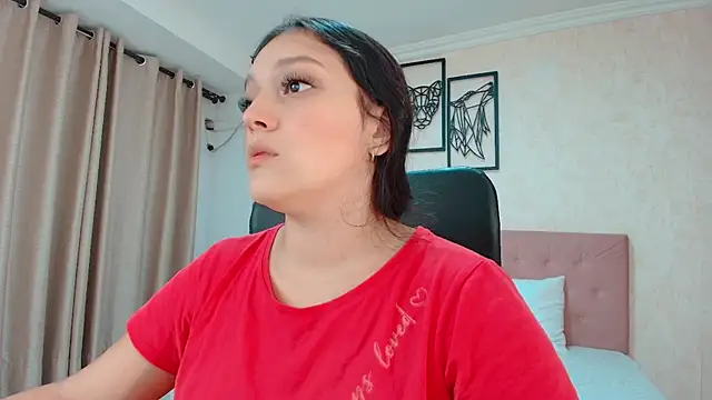 Snapshot of littlemolly_walcott chatting on July 4, 8:48 pm littlemolly walcott online show from July 4, 8:48 pm