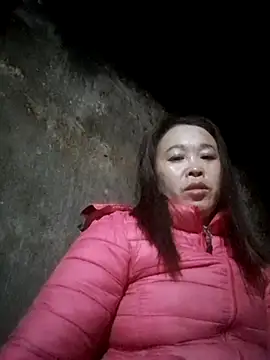 Snapshot of dakota-kis chatting on January 6, 11:40 pm dakota-kis online show from January 6, 11:40 pm