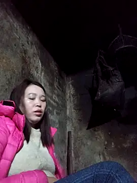 Snapshot of dakota-kis chatting on January 7, 11:51 pm dakota-kis online show from January 7, 11:51 pm