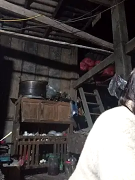 Snapshot of dakota-kis chatting on January 17, 12:43 pm dakota-kis online show from January 17, 12:43 pm