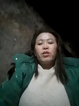 Snapshot of dakota-kis chatting on February 2, 12:04 pm dakota-kis online show from February 2, 12:04 pm