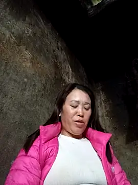 Snapshot of dakota-kis chatting on February 11, 1:32 am dakota-kis online show from February 11, 1:32 am