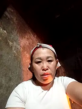 Snapshot of dakota-kis chatting on February 12, 12:05 am dakota-kis online show from February 12, 12:05 am