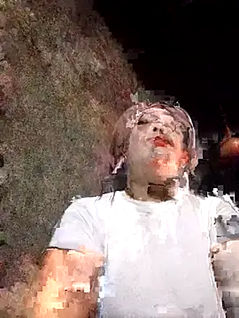 Snapshot of dakota-kis chatting on February 16, 11:56 pm dakota-kis online show from February 16, 11:56 pm