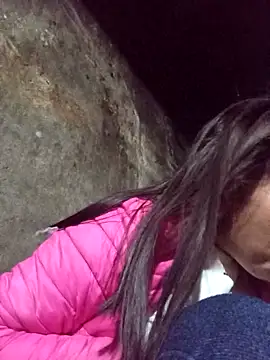 Snapshot of dakota-kis chatting on February 20, 11:49 pm dakota-kis online show from February 20, 11:49 pm