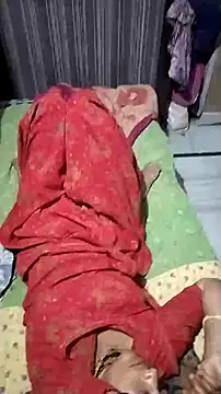 hornycouple20000 online show from April 26, 9:01 pm