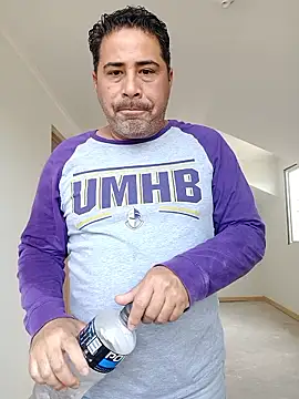 Snapshot of Piscis46 chatting on January 8, 5:37 pm Piscis46 online show from January 8, 5:37 pm