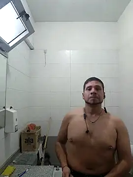 Snapshot of Brokkenwolf chatting on March 27, 10:59 am Brokkenwolf online show from March 27, 10:59 am