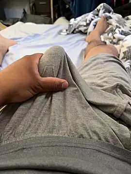 elpapigrande12 online show from April 4, 1:41 pm