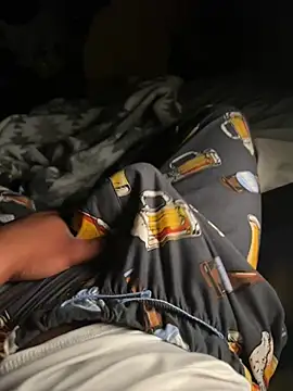 elpapigrande12 online show from April 13, 3:34 am