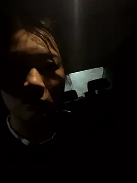 Snapshot of mo-mo-69 chatting on January 10, 12:40 pm mo-mo-69 online show from January 10, 12:40 pm