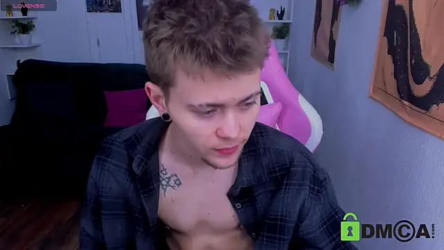 Snapshot of Tomas_Norton chatting on January 6, 10:08 am Tomas Norton online show from January 6, 10:08 am