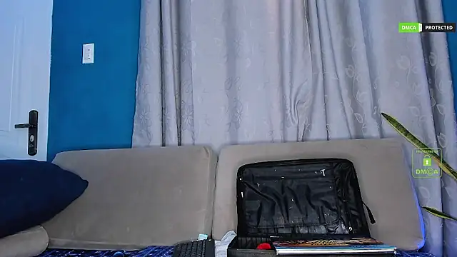 duathelastmilk online show from January 17, 8:52 am