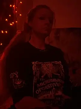 Autumn paige online show from March 1, 7:27 pm