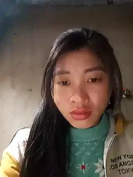 Snapshot of Hiniyk2 chatting on January 9, 1:41 am Hiniyk2 online show from January 9, 1:41 am