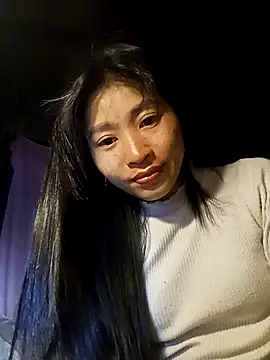 Snapshot of Hiniyk2 chatting on January 10, 1:46 pm Hiniyk2 online show from January 10, 1:46 pm