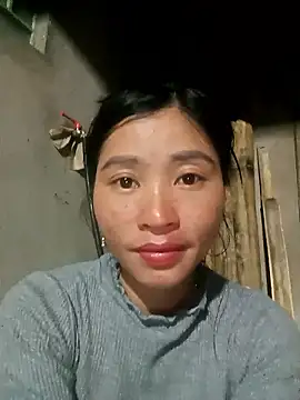 Snapshot of Hiniyk2 chatting on January 12, 1:38 pm Hiniyk2 online show from January 12, 1:38 pm