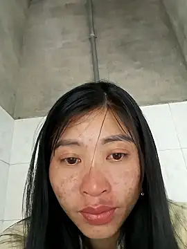 Snapshot of Hiniyk2 chatting on January 13, 5:46 am Hiniyk2 online show from January 13, 5:46 am