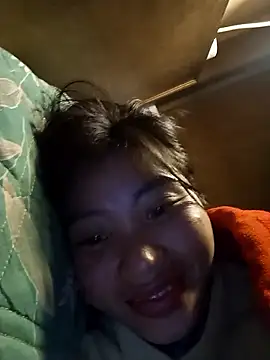 Snapshot of Hiniyk2 chatting on January 14, 12:44 pm Hiniyk2 online show from January 14, 12:44 pm