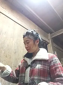 Snapshot of Hiniyk2 chatting on January 18, 8:40 am Hiniyk2 online show from January 18, 8:40 am