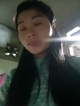 Snapshot of Hiniyk2 chatting on February 1, 12:53 am Hiniyk2 online show from February 1, 12:53 am