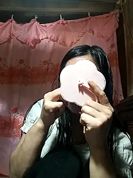 Snapshot of Hiniyk2 chatting on February 14, 3:47 am Hiniyk2 online show from February 14, 3:47 am